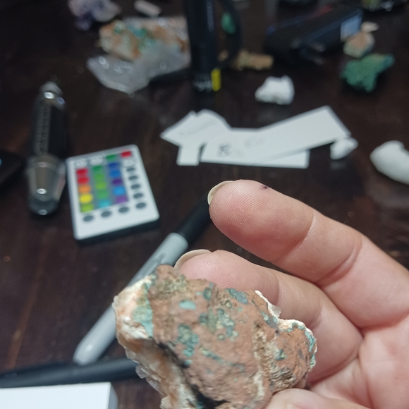 Orange stilbite - Picture 3 of 7